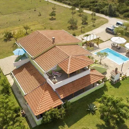 Apartament Lovely With Swimming Pool Ljubač